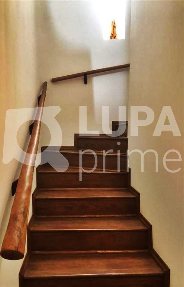 sobrado-venda-sao-paulo-vila-carrao-5dormitorios-3suites-3vagas-199m2-LM28004