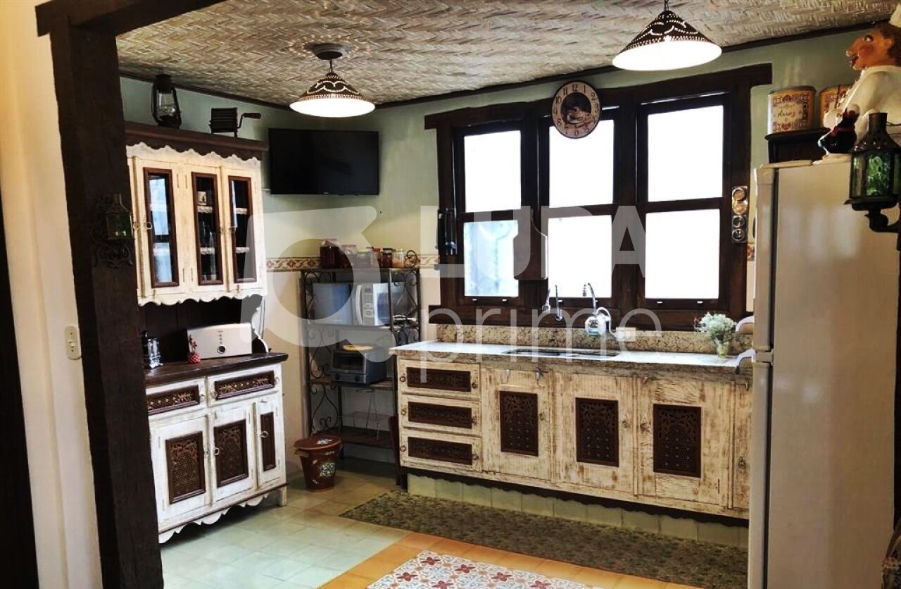 sobrado-venda-sao-paulo-vila-carrao-5dormitorios-3suites-3vagas-199m2-LM28004