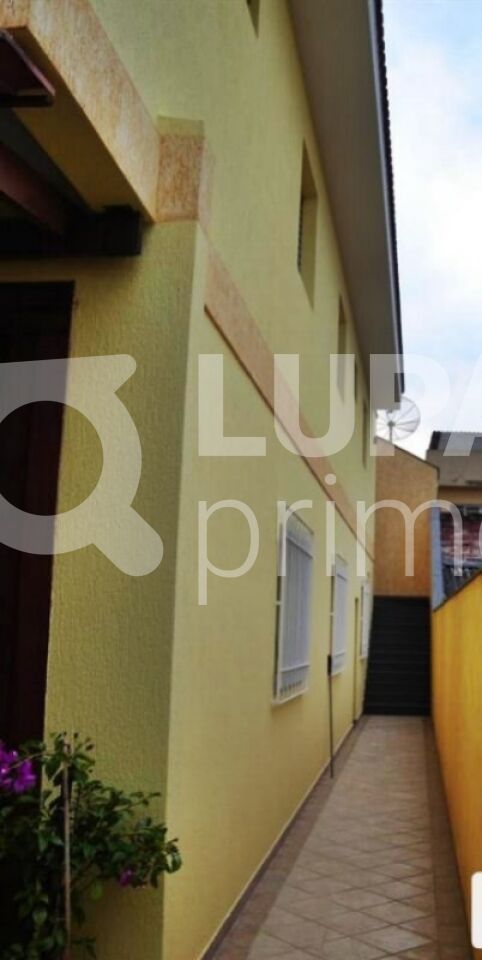 Casa à venda com 3 quartos, 321m² - Foto 4