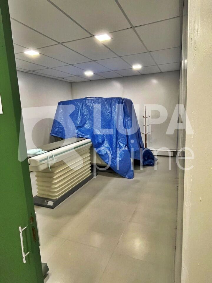 Casa Comercial à venda, 440m² - Foto 8