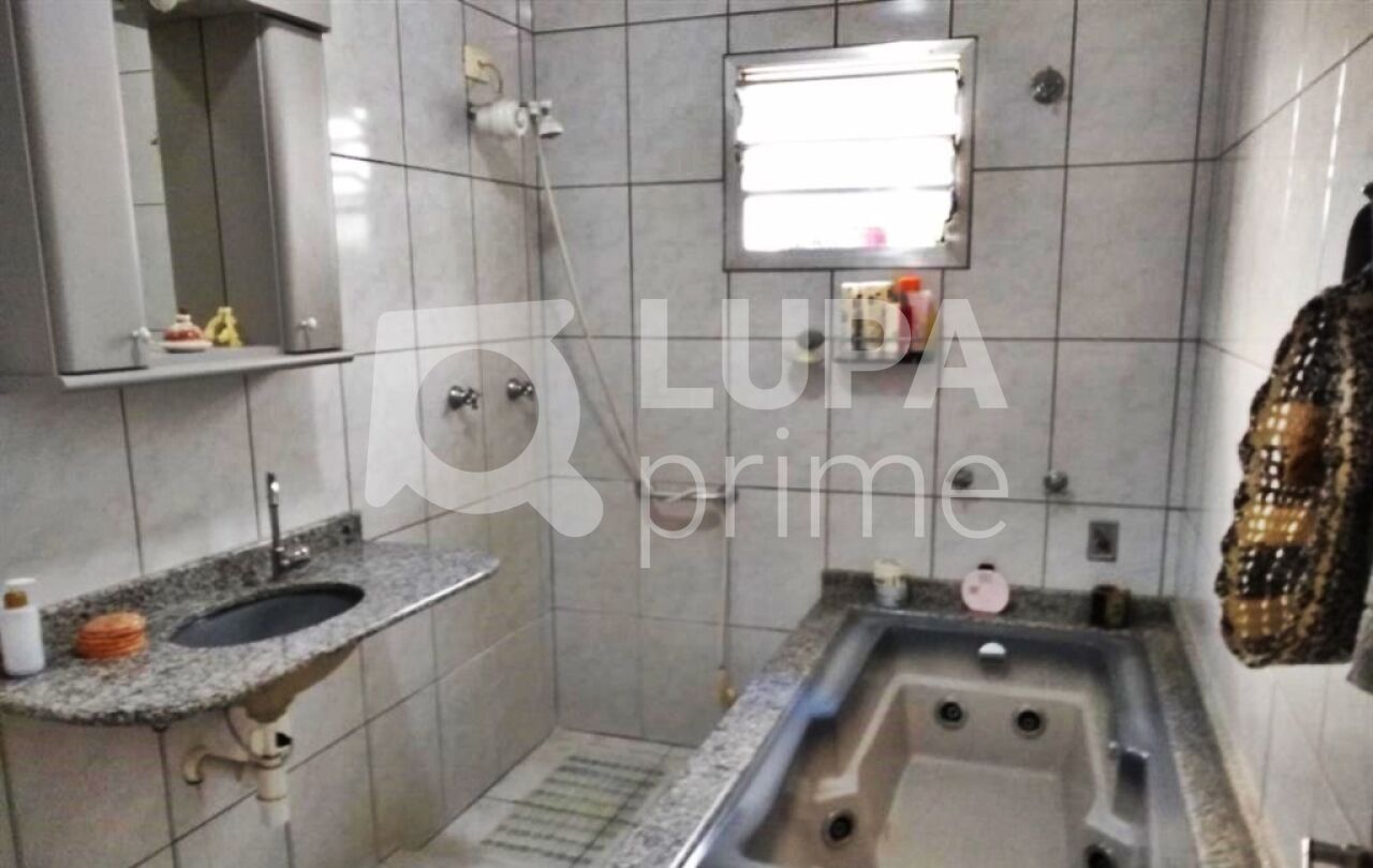 casa-terrea-venda-sao-paulo-vila-carrao-3dormitorios-1vaga-96m2-LM28047