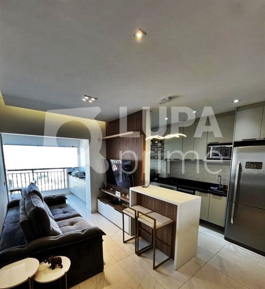 Apartamento à venda com 2 quartos, 75m² - Foto 1