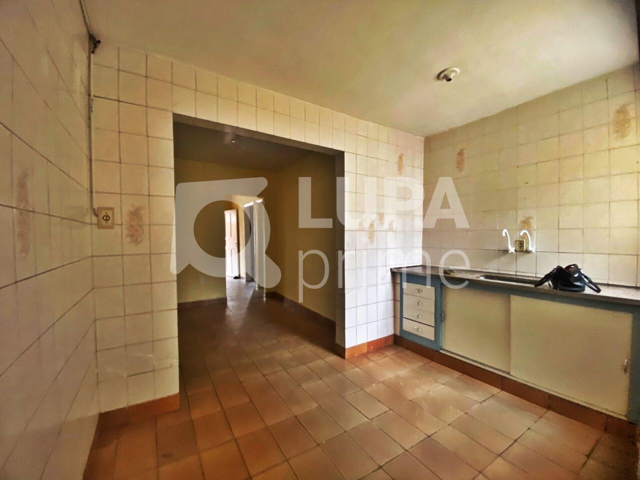 Casa para alugar com 2 quartos, 80m² - Foto 4