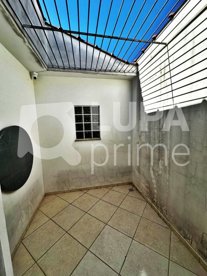 sobrado-venda-sao-paulo-vila-sabrina-3dormitorios-1suite-4vagas-152m2-LM28115