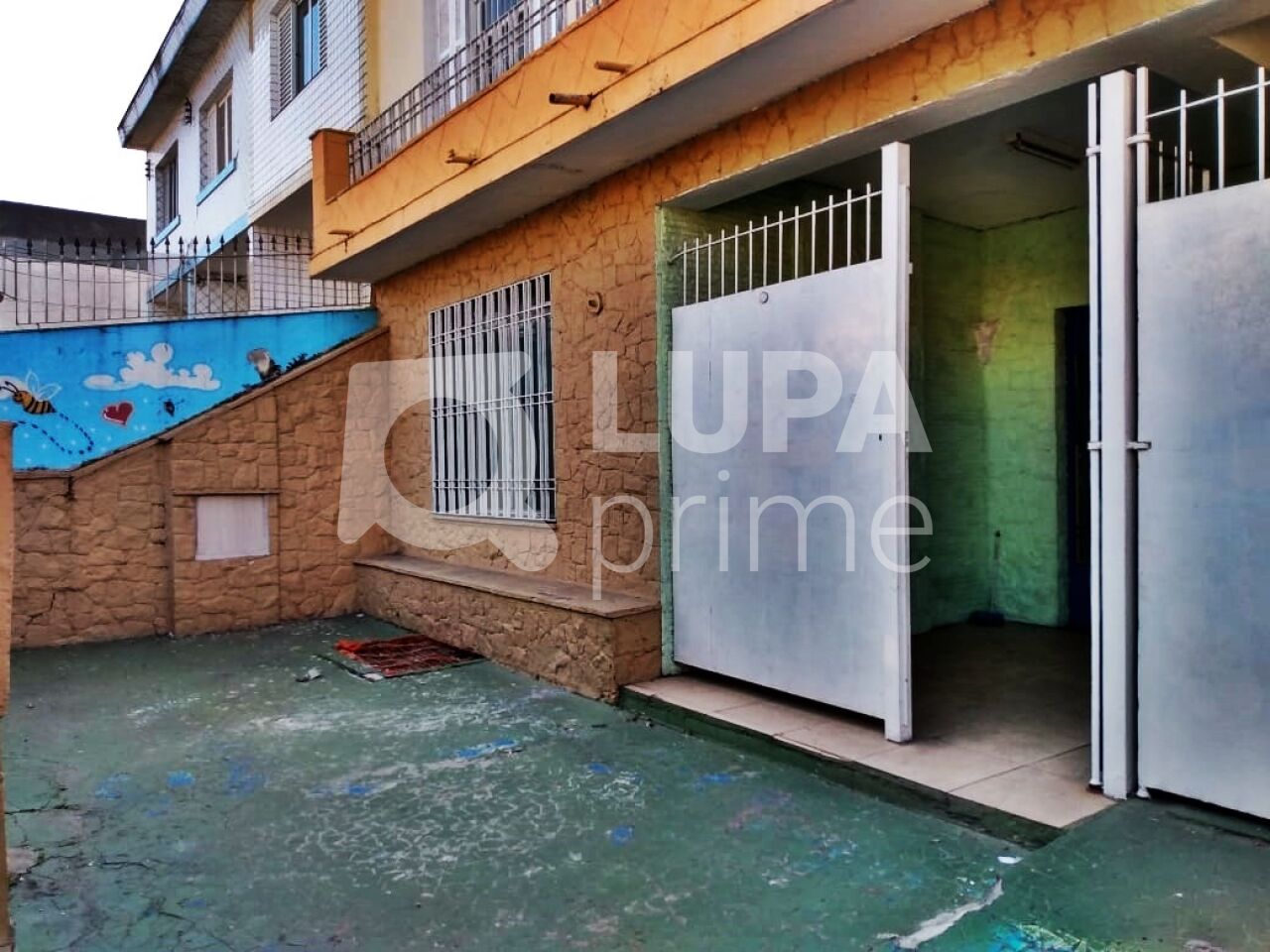 Casa para alugar com 5 quartos, 310m² - Foto 18