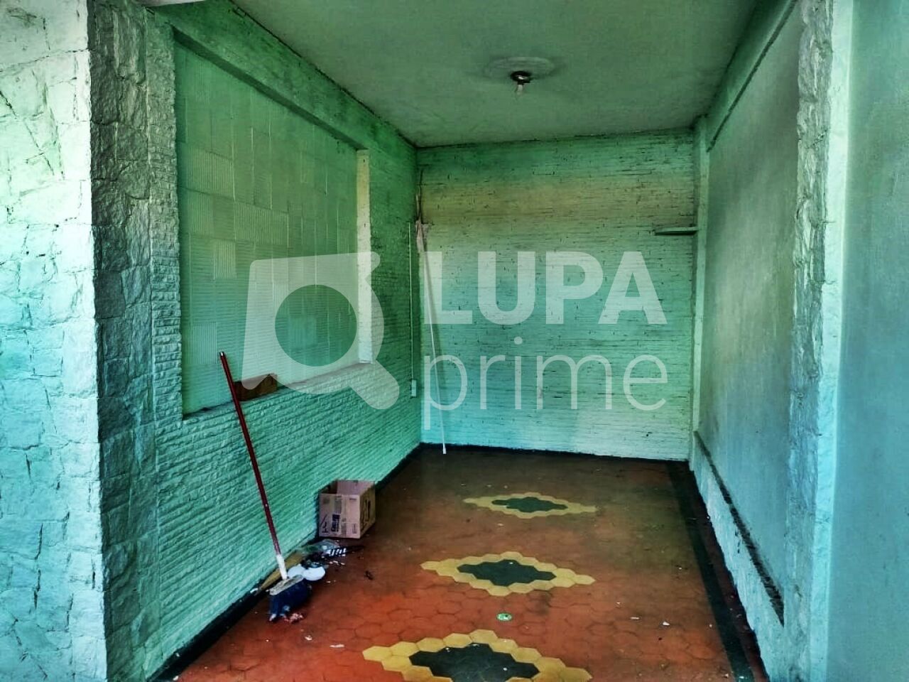Casa para alugar com 5 quartos, 310m² - Foto 13