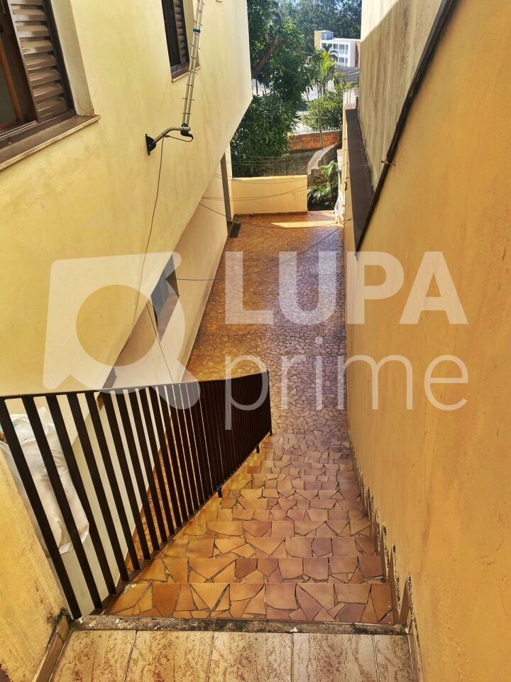 sobrado-venda-sao-paulo-vila-maria-alta-6dormitorios-2suites-7vagas-180m2-LM28156