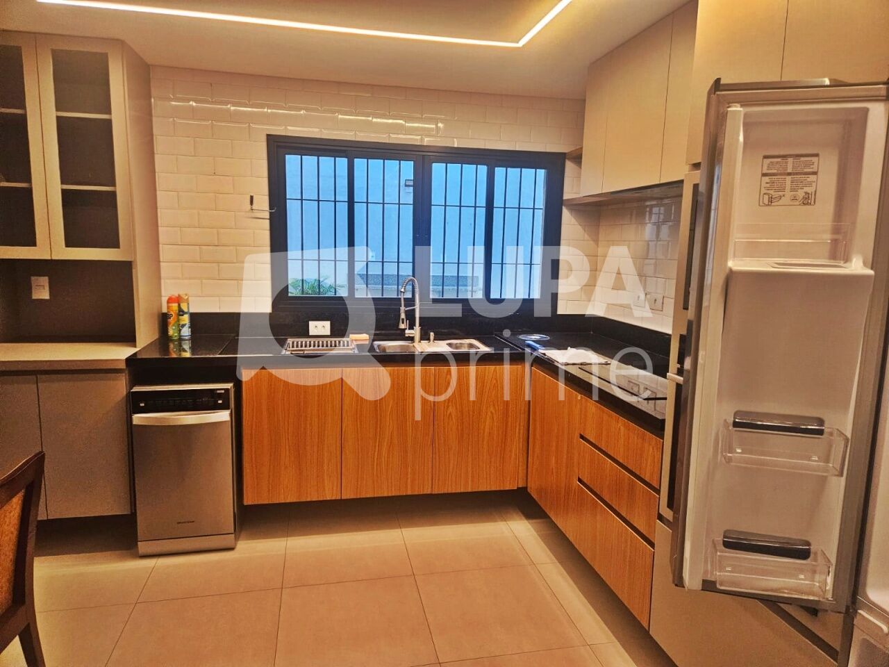 sobrado-venda-sao-paulo-vila-guilherme-3dormitorios-1suite-2vagas-156m2-LM28165