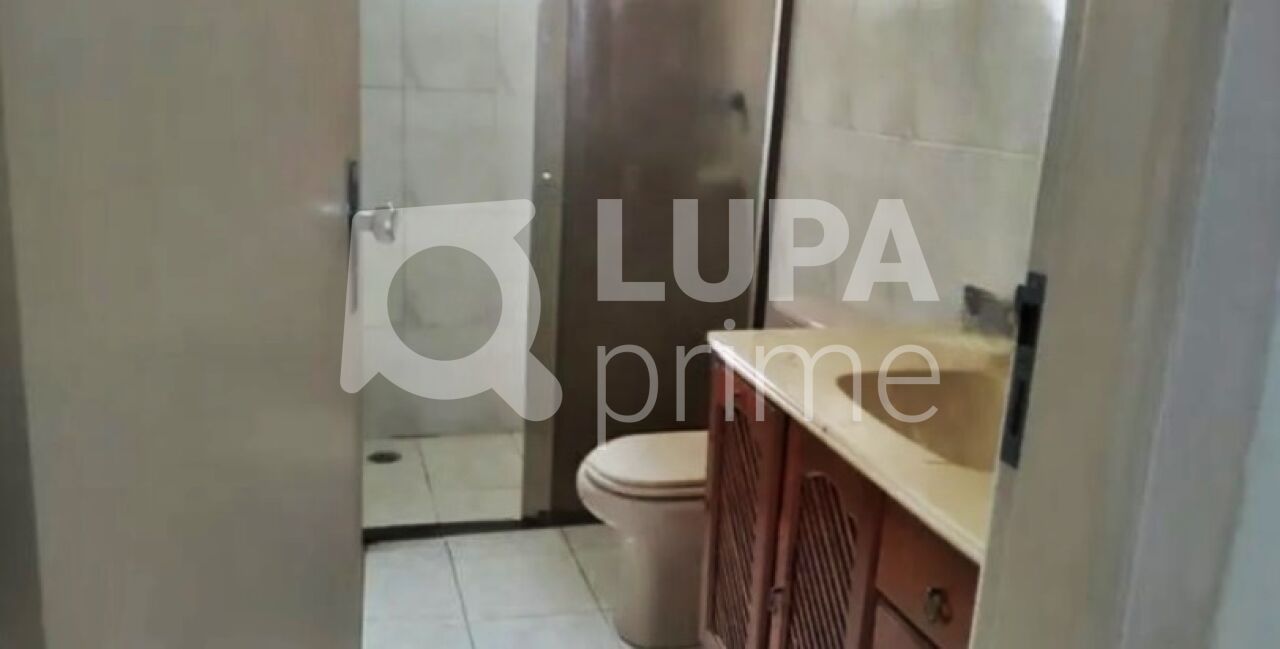 sobrado-venda-sao-paulo-santana-2dormitorios-3vagas-143m2-LM28172