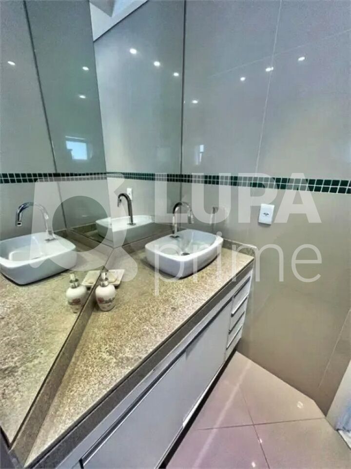 condominio-venda-sao-paulo-tucuruvi-3dormitorios-1suite-2vagas-156m2-LM28188