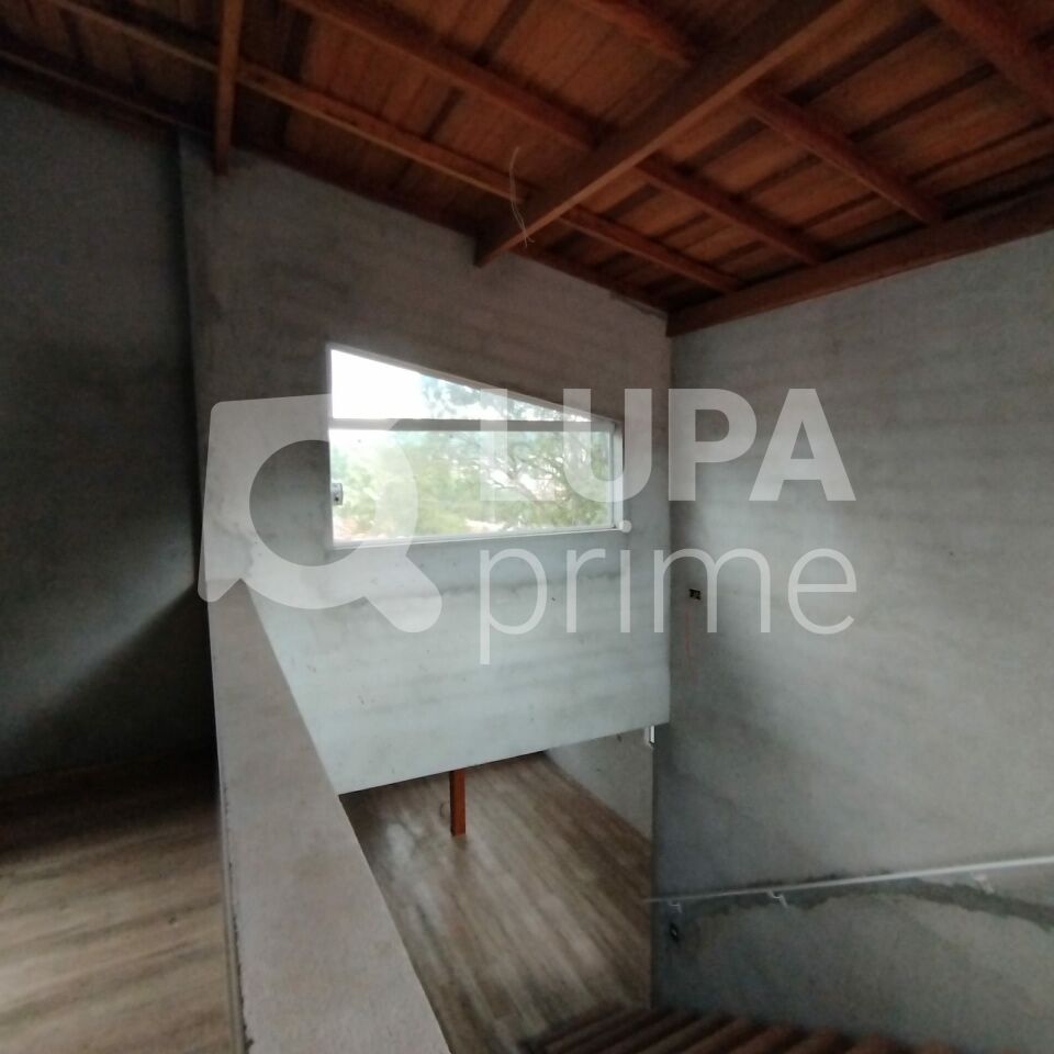 sobrado-venda-sao-paulo-tremembe-3dormitorios-3suites-2vagas-133m2-LM28189