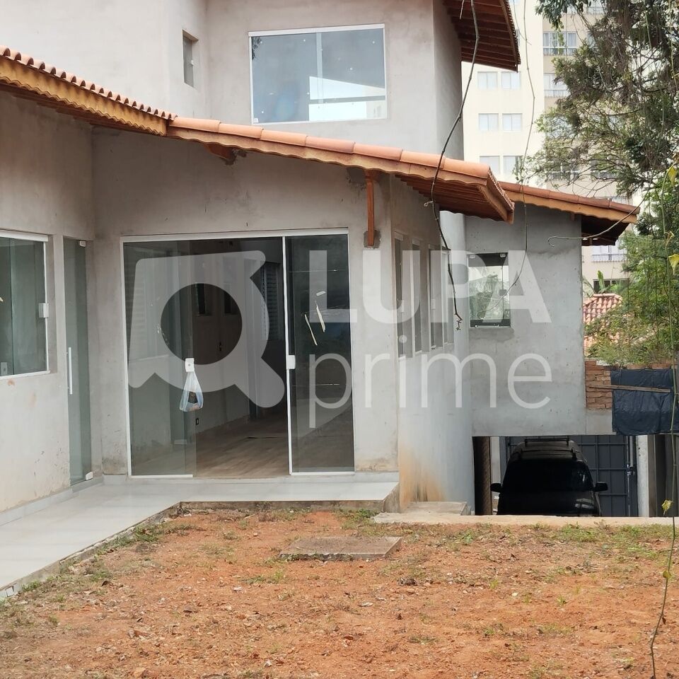 sobrado-venda-sao-paulo-tremembe-3dormitorios-3suites-2vagas-133m2-LM28189