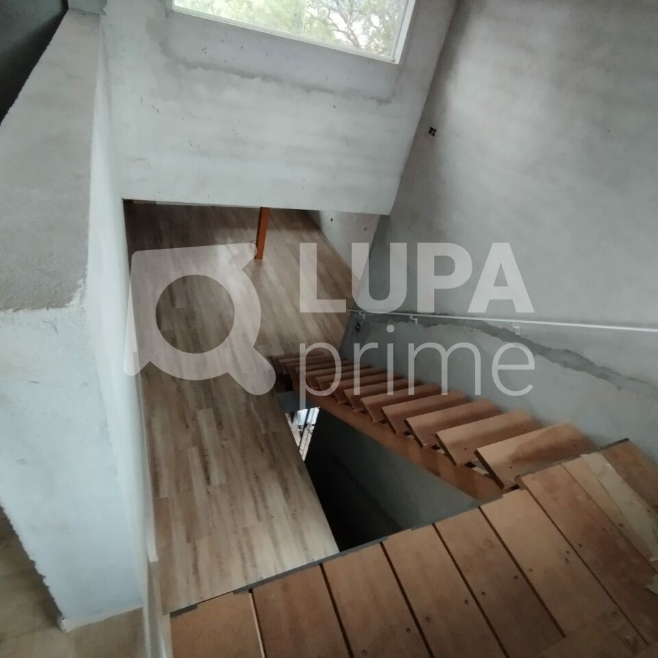 sobrado-venda-sao-paulo-tremembe-3dormitorios-3suites-2vagas-133m2-LM28189