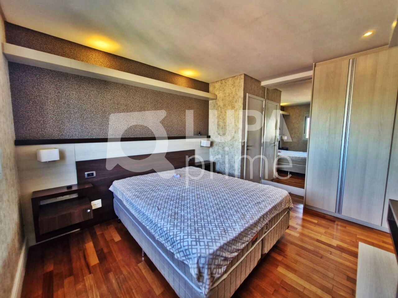 Apartamento à venda com 3 quartos, 110m² - Foto 5