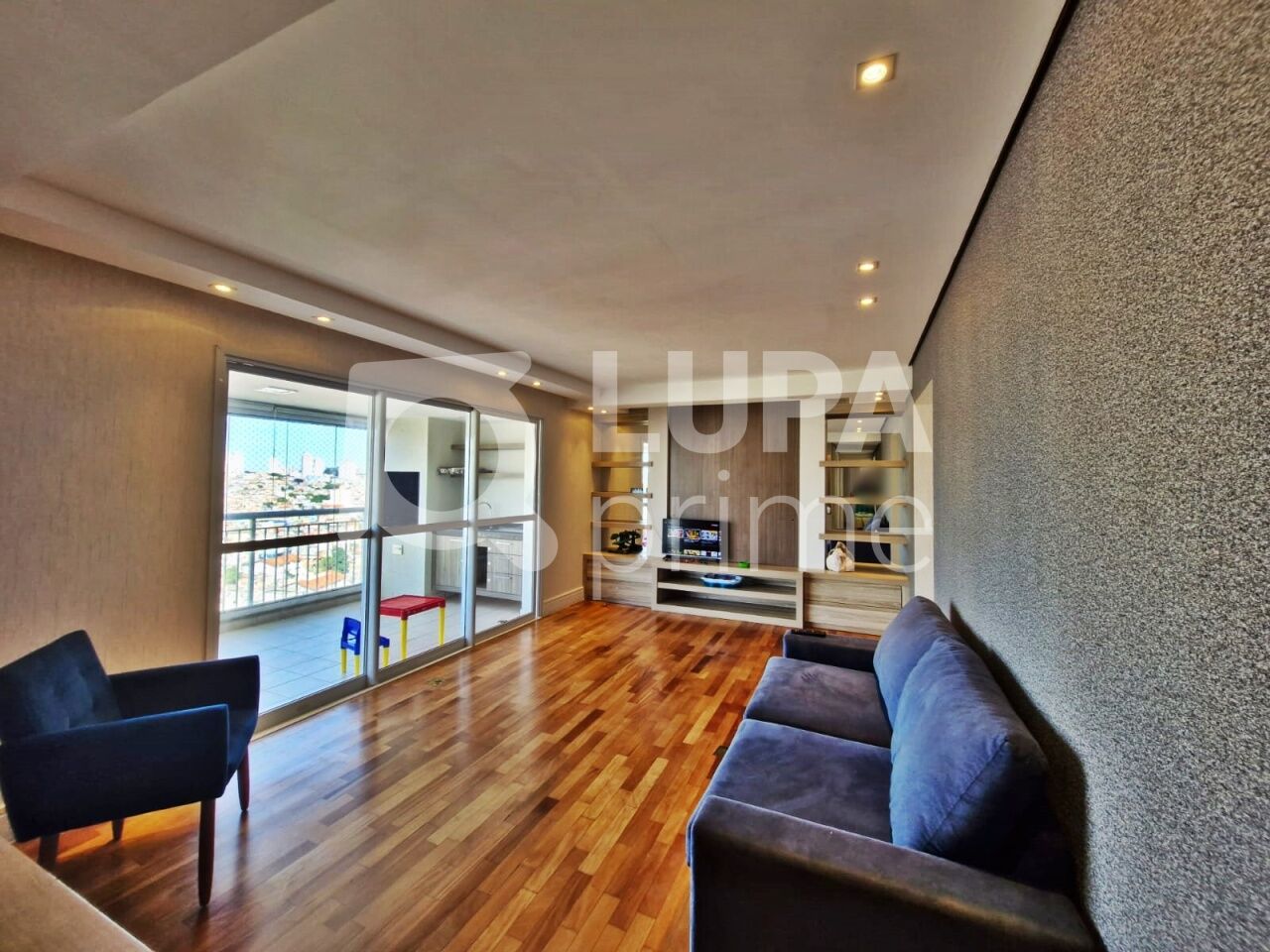 Apartamento à venda com 3 quartos, 110m² - Foto 3