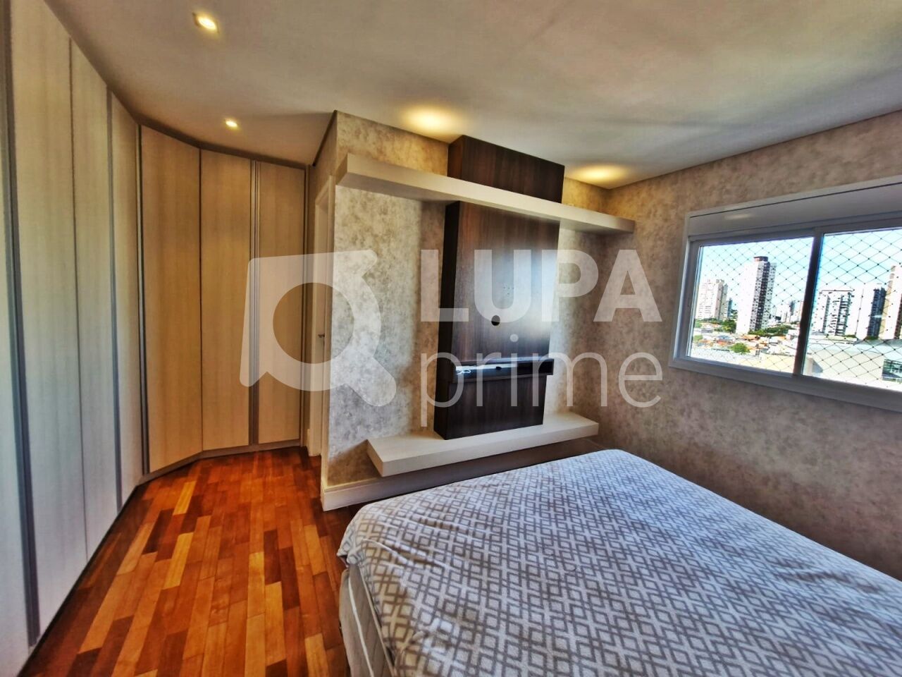 Apartamento à venda com 3 quartos, 110m² - Foto 7
