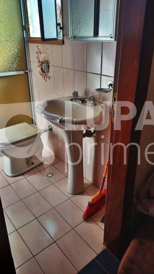 sobrado-venda-sao-paulo-carandiru-3dormitorios-3suites-2vagas-180m2-LM28209