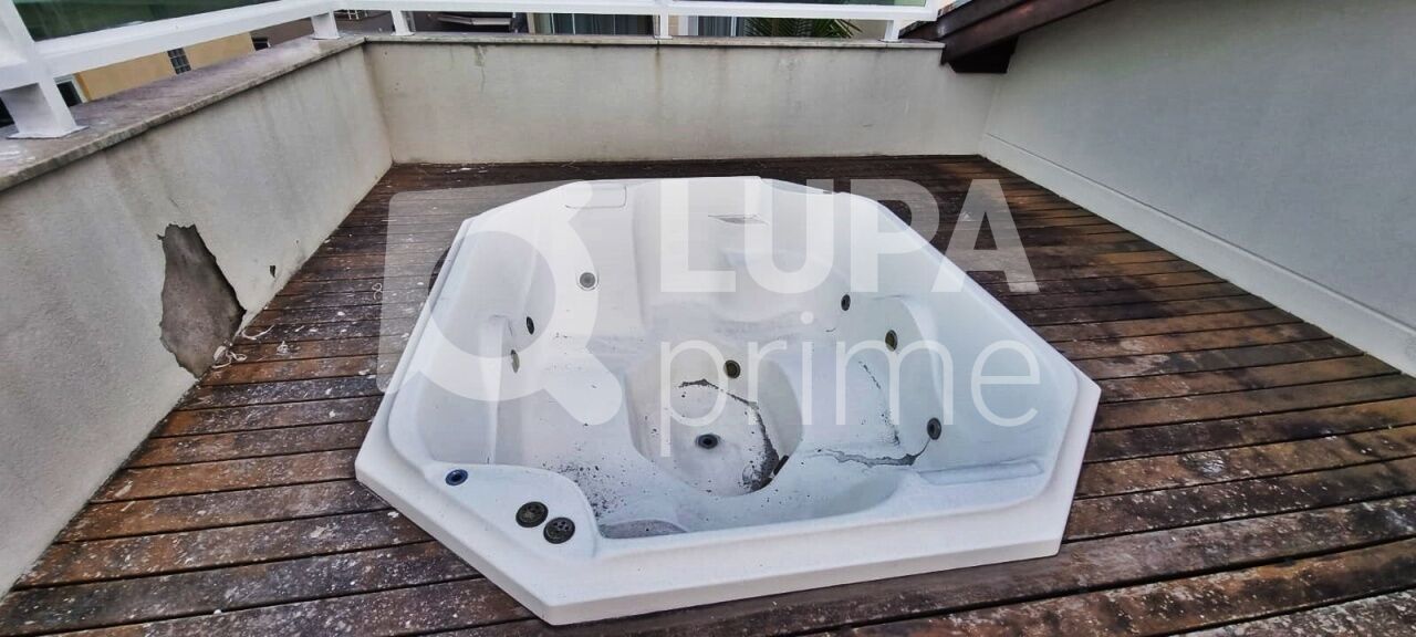 Casa à venda com 3 quartos, 345m² - Foto 21