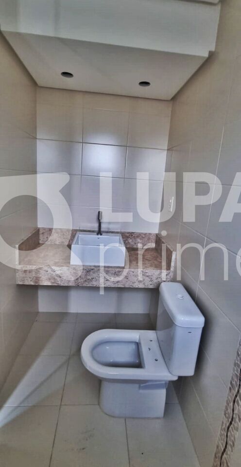 Casa à venda com 3 quartos, 345m² - Foto 15