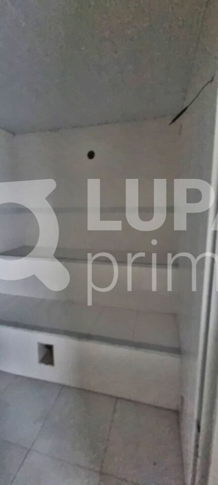 Casa à venda com 3 quartos, 345m² - Foto 24