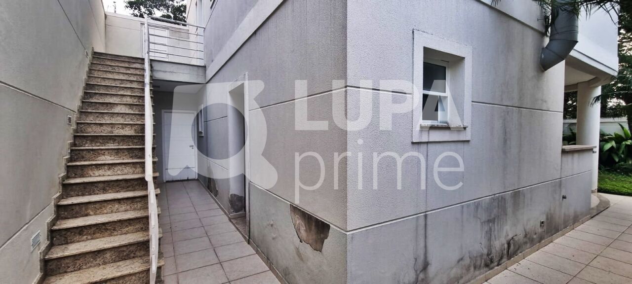 Casa à venda com 3 quartos, 345m² - Foto 22