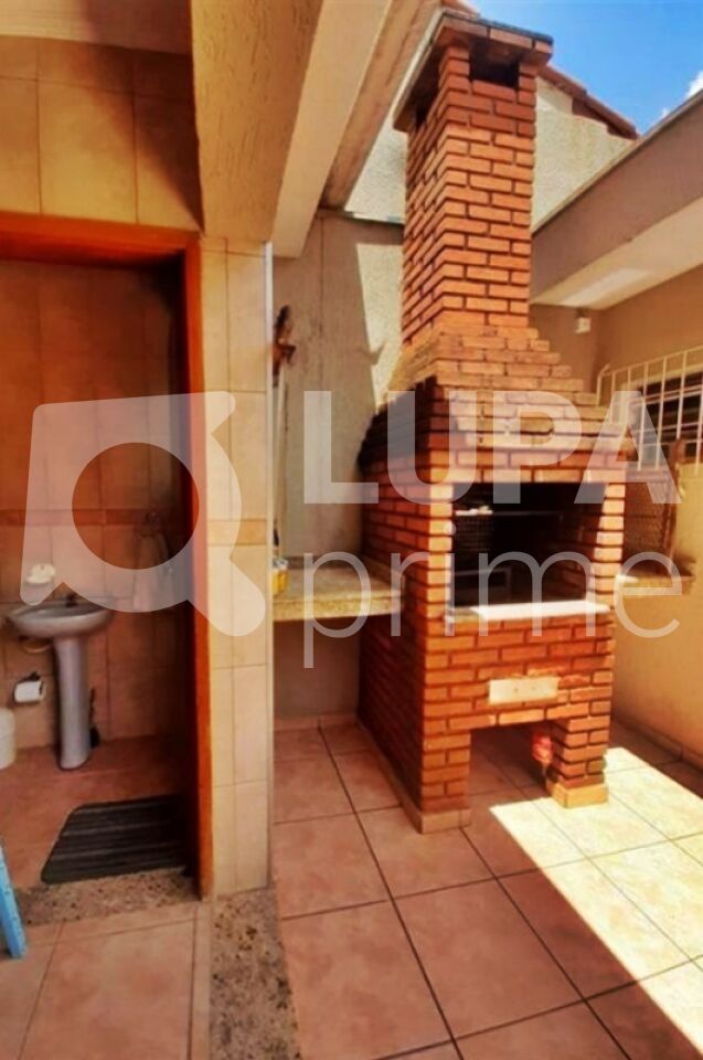 casa-terrea-venda-sao-paulo-bortolandia-3dormitorios-1suite-4vagas-127m2-LM28244