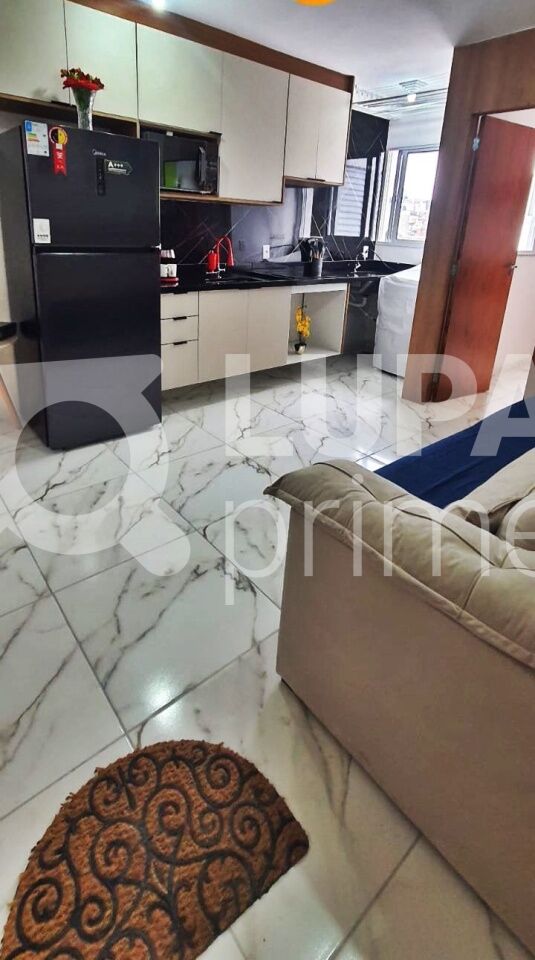 Apartamento à venda com 2 quartos, 40m² - Foto 7