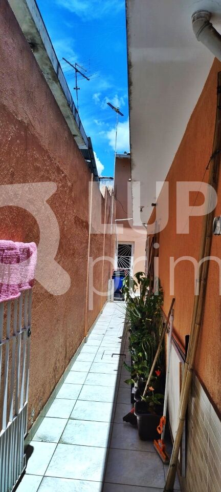 Casa à venda com 5 quartos, 154m² - Foto 4