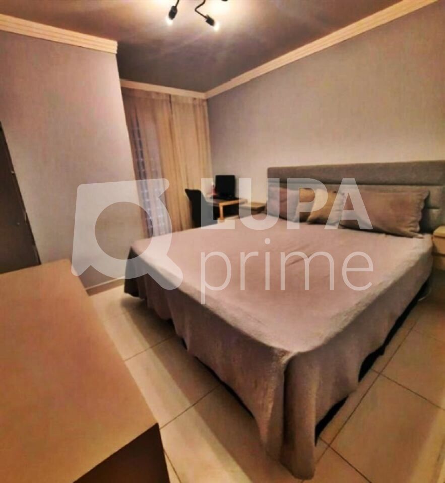 sobrado-venda-sao-paulo-vila-constanca-3dormitorios-3suites-2vagas-144m2-LM28397