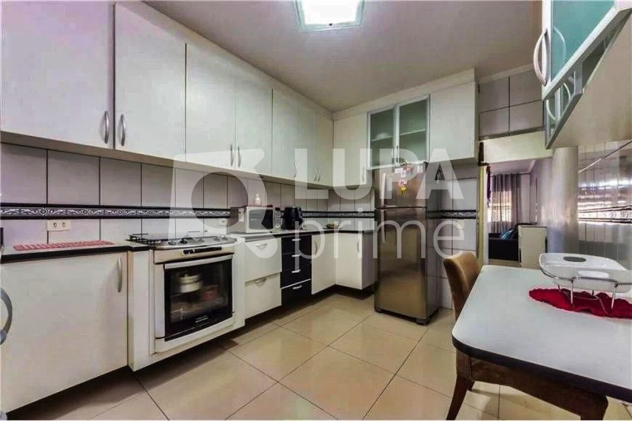 Casa à venda com 2 quartos, 120m² - Foto 10
