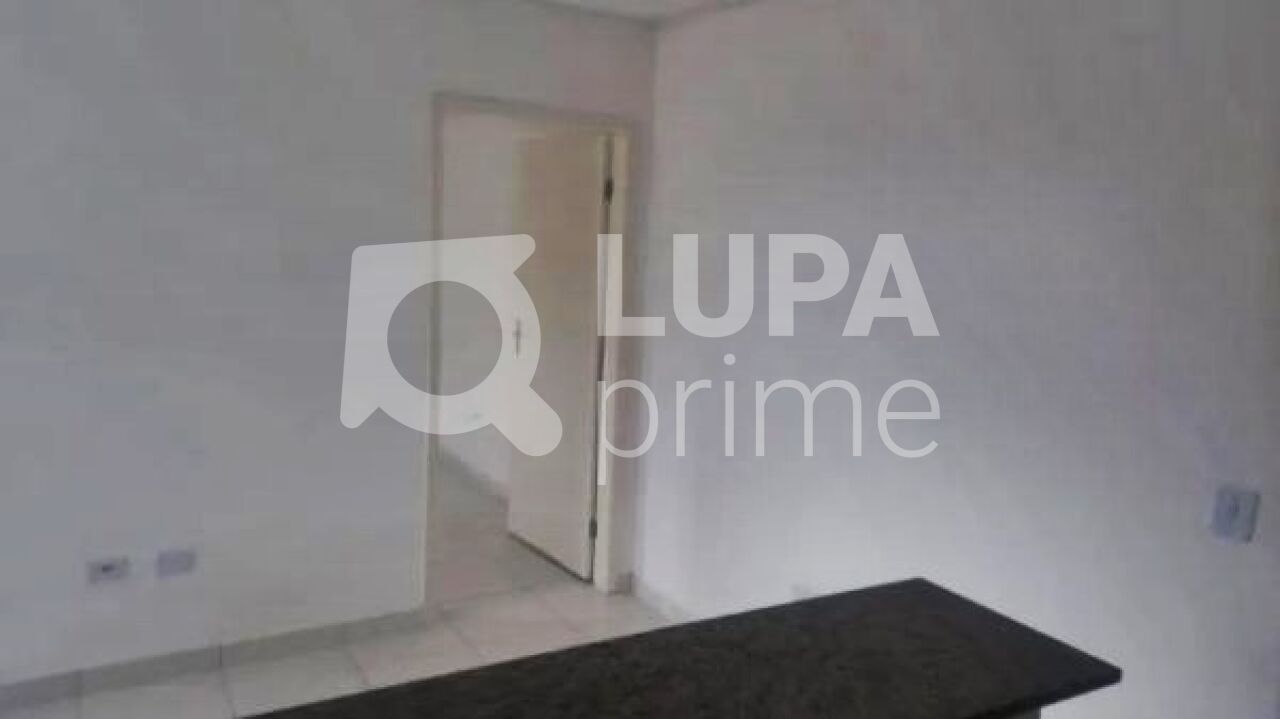 casa-terrea-locacao-sao-paulo-vila-maria-alta-1dormitorio-2vagas-50m2-LM28412