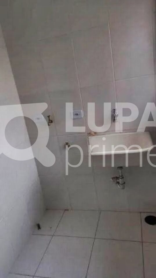 casa-terrea-locacao-sao-paulo-vila-maria-alta-1dormitorio-2vagas-50m2-LM28412