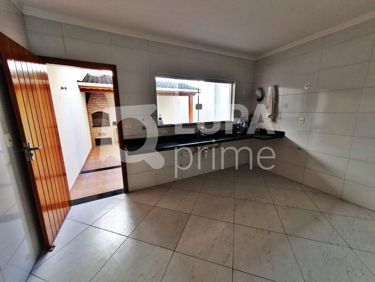 sobrado-venda-sao-paulo-jardim-virginia-bianca-3dormitorios-3suites-4vagas-192m2-LM28421