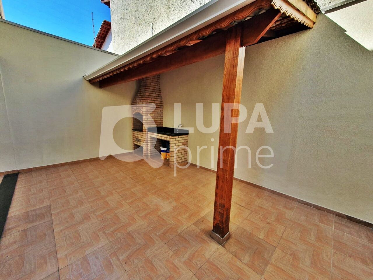 sobrado-venda-sao-paulo-jardim-virginia-bianca-3dormitorios-3suites-4vagas-192m2-LM28421