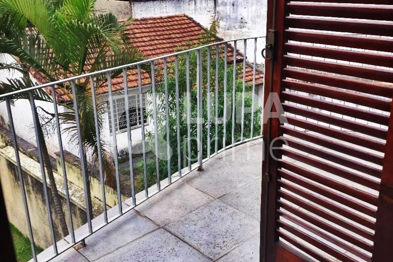 Casa à venda com 4 quartos, 450m² - Foto 14