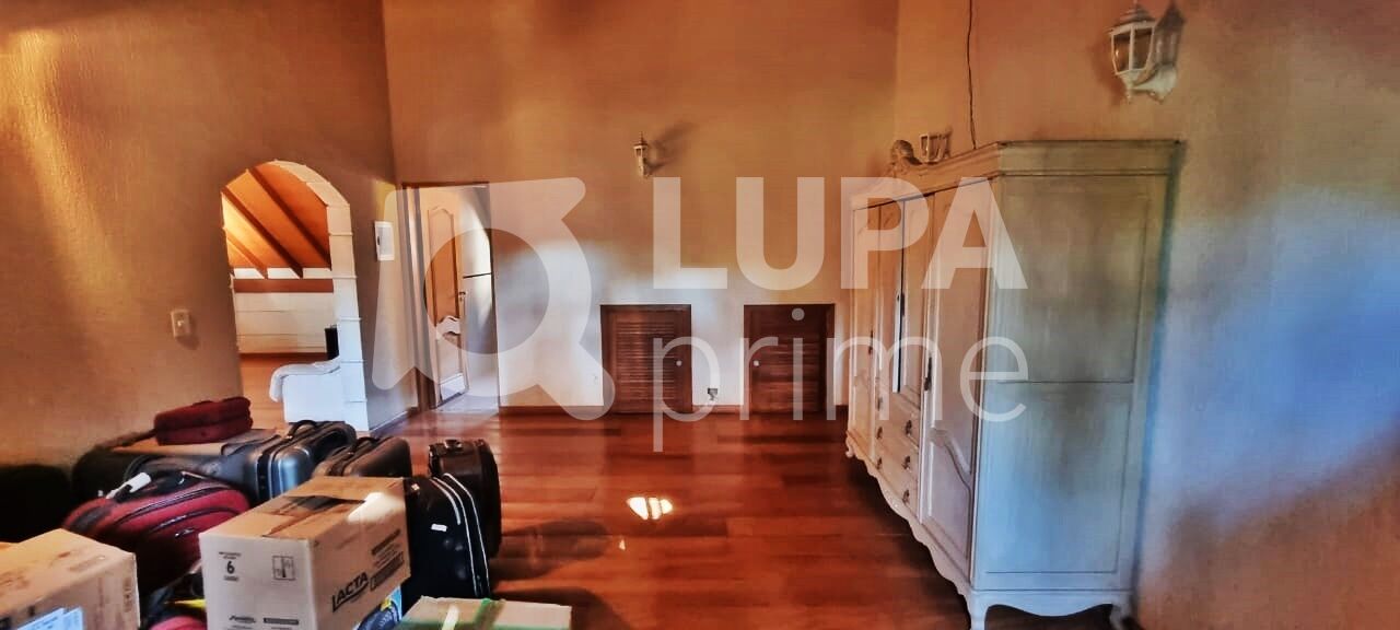 Casa à venda com 5 quartos, 432m² - Foto 14