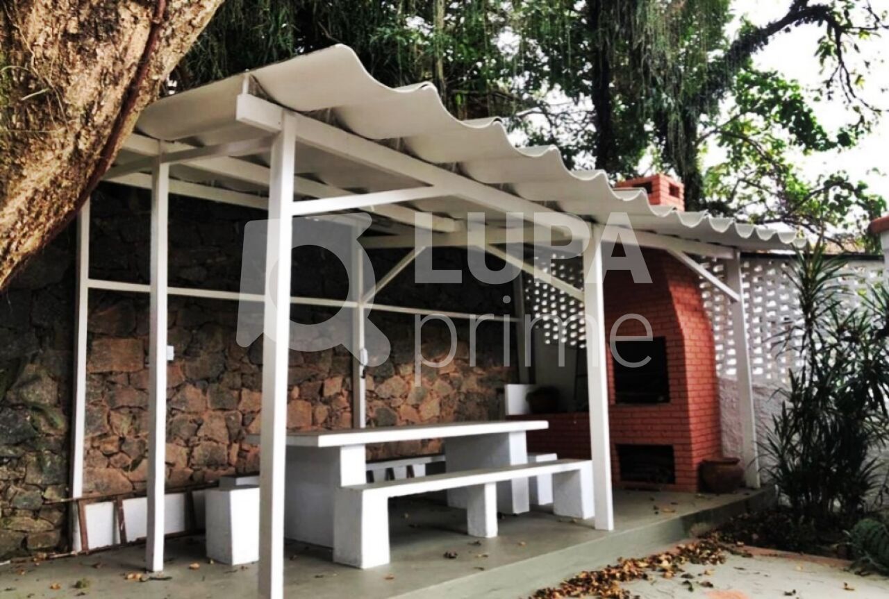 sobrado-venda-sao-paulo-tremembe-5dormitorios-1suite-2vagas-193m2-LM28459