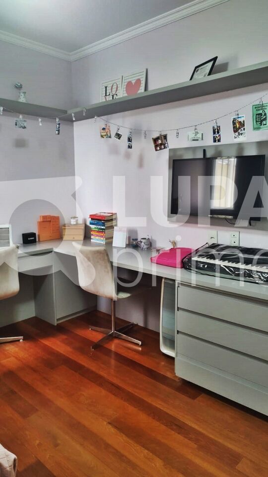 sobrado-venda-sao-paulo-imirim-3dormitorios-1suite-3vagas-127m2-LM28460