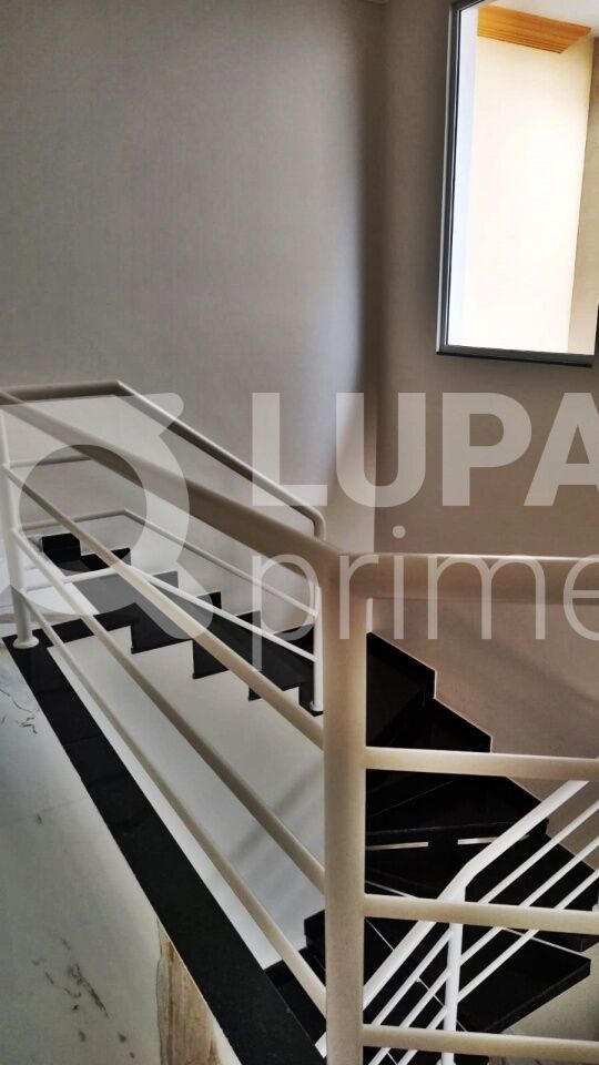 sobrado-venda-sao-paulo-imirim-3dormitorios-1suite-3vagas-127m2-LM28460