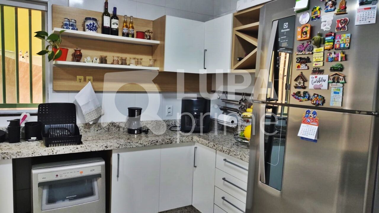 sobrado-venda-sao-paulo-imirim-3dormitorios-1suite-3vagas-127m2-LM28460