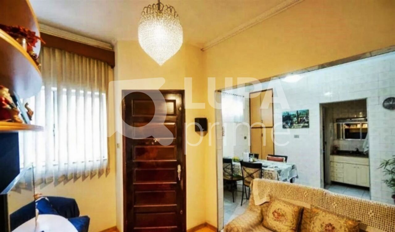 sobrado-venda-sao-paulo-tatuape-2dormitorios-1suite-1vaga-50m2-LM28486