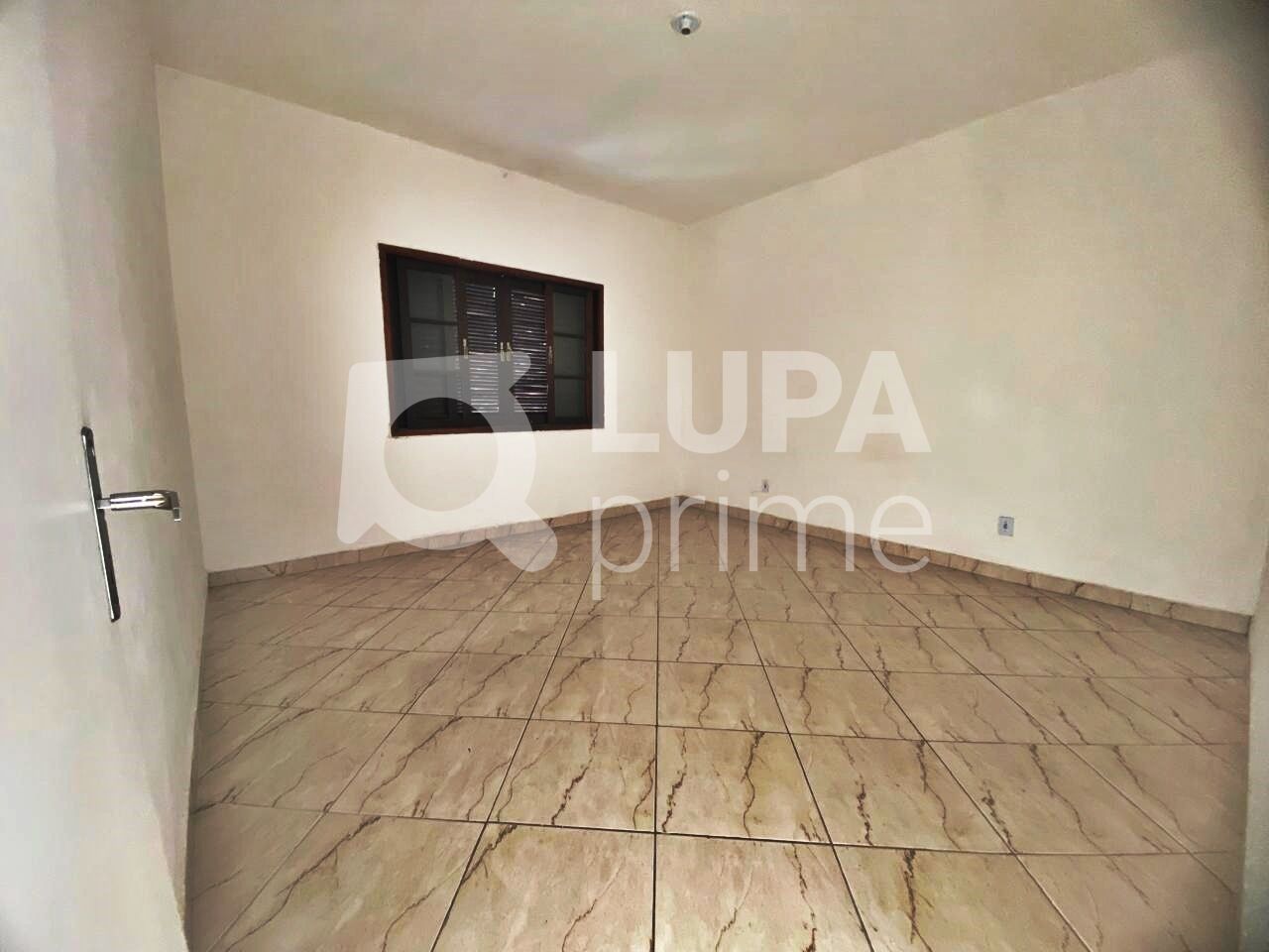 casa-terrea-locacao-sao-paulo-vila-maria-alta-1dormitorio-2vagas-60m2-LM28555