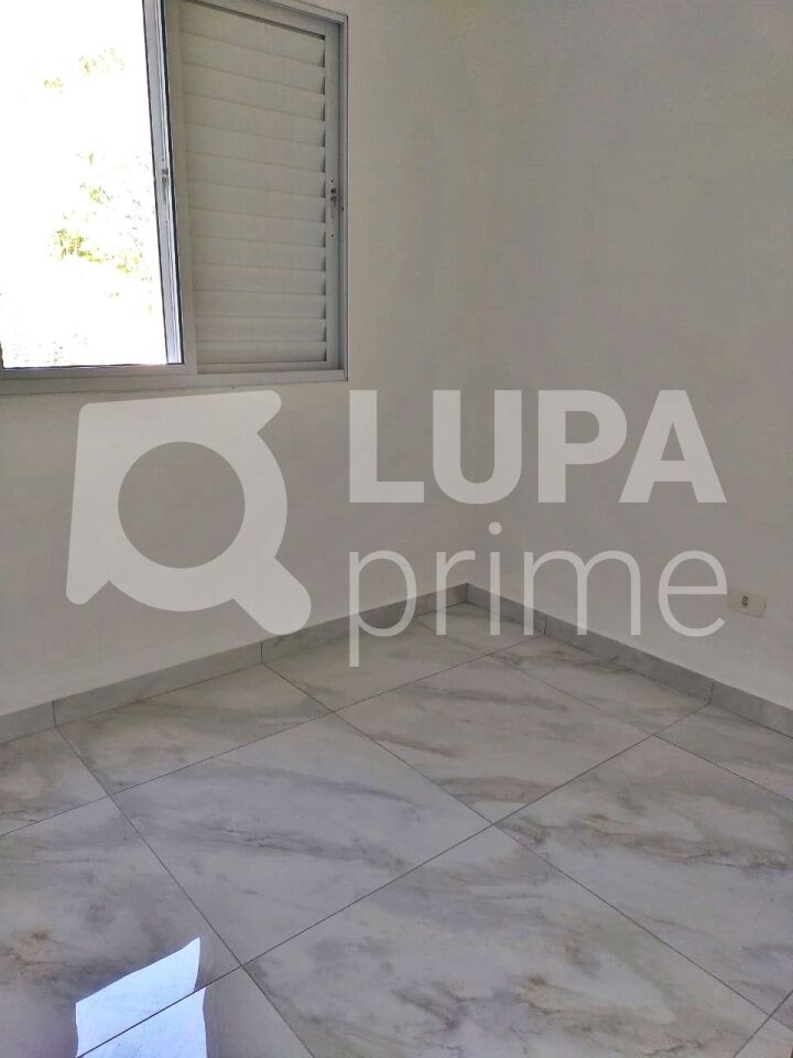 Apartamento para alugar com 2 quartos, 45m² - Foto 4