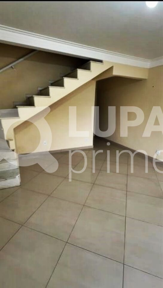sobrado-venda-sao-paulo-lauzane-paulista-3dormitorios-1suite-2vagas-152m2-LM28576