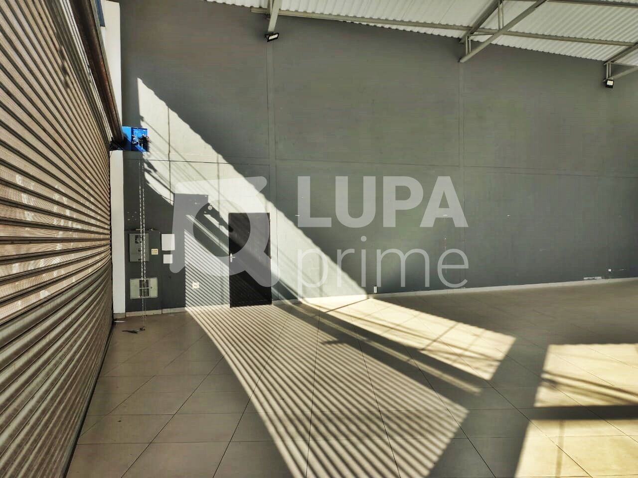 Loja-Salão, 426 m² - Foto 2