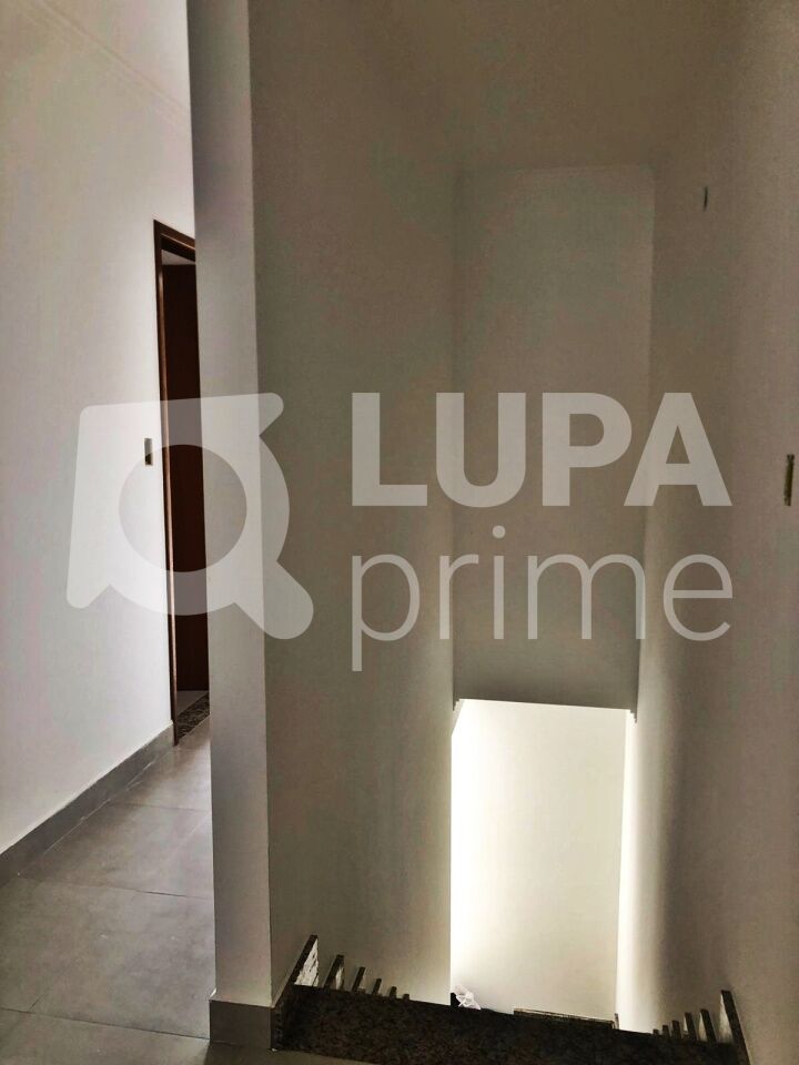 sobrado-venda-sao-paulo-tremembe-3dormitorios-1suite-3vagas-130m2-LM28582