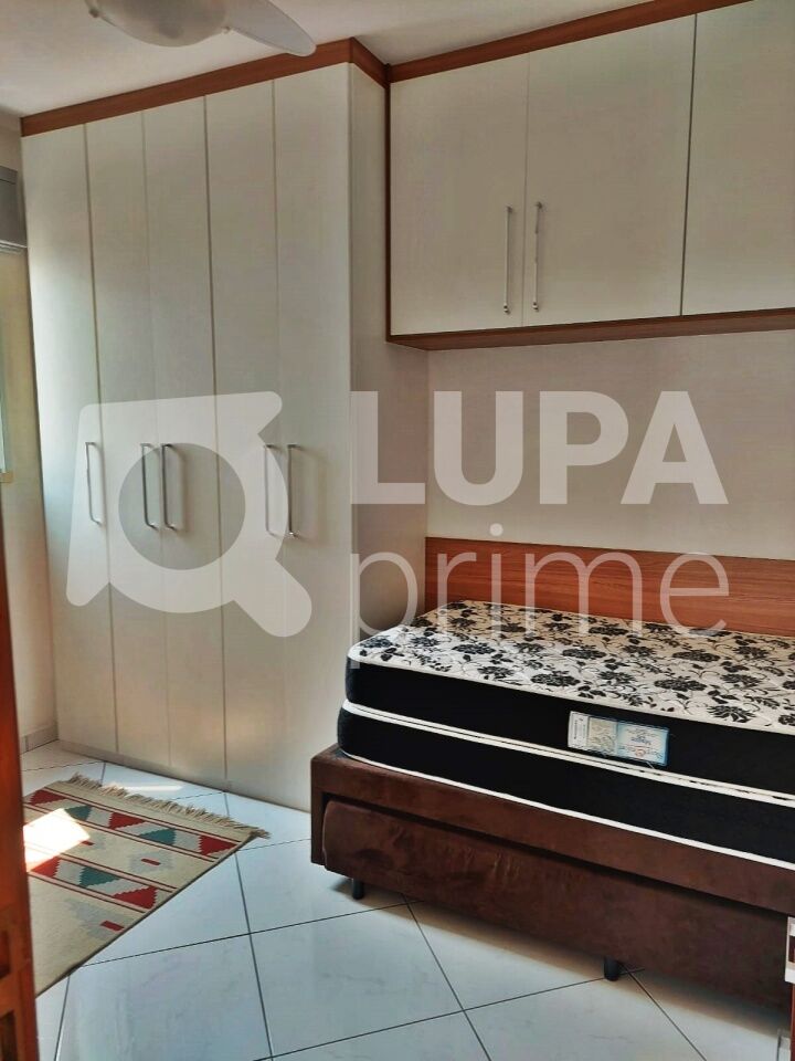 apartamento-venda-praia-grande-guilhermina-2dormitorios-1suite-1vaga-86m2-LM28665
