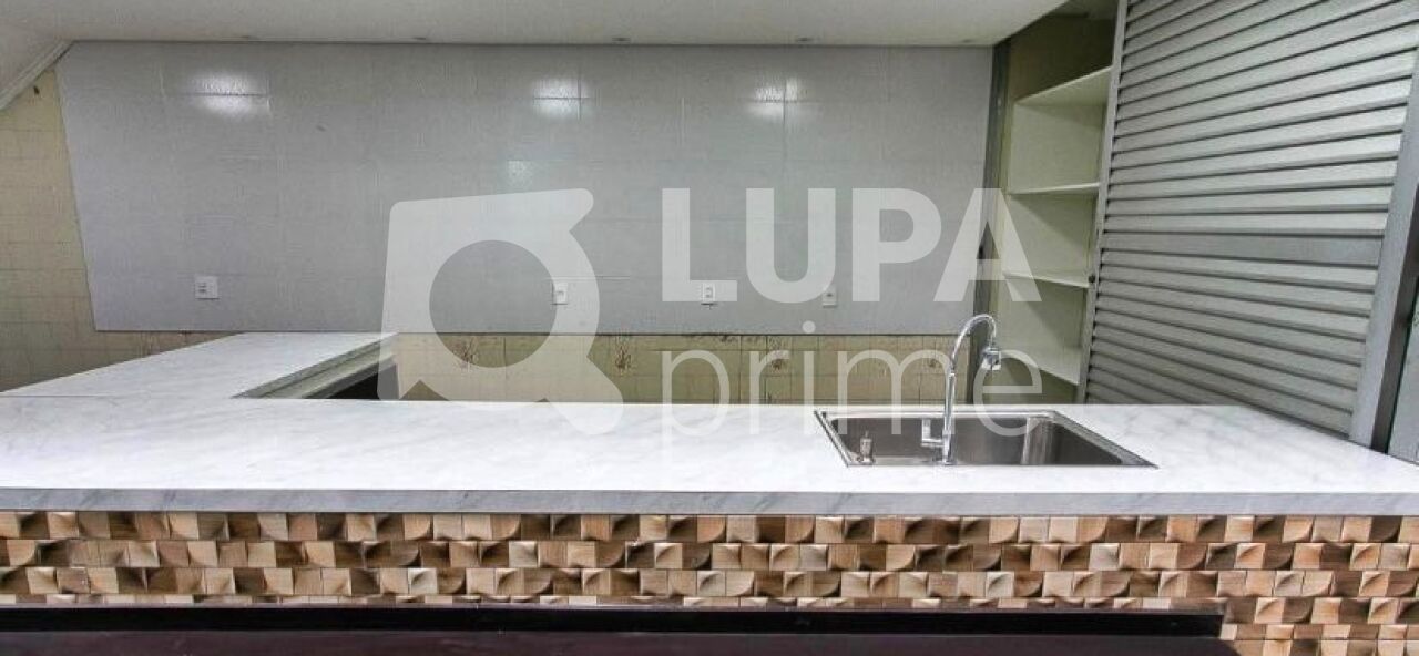 sobrado-venda-sao-paulo-tatuape-3dormitorios-3suites-2vagas-212m2-LM28692