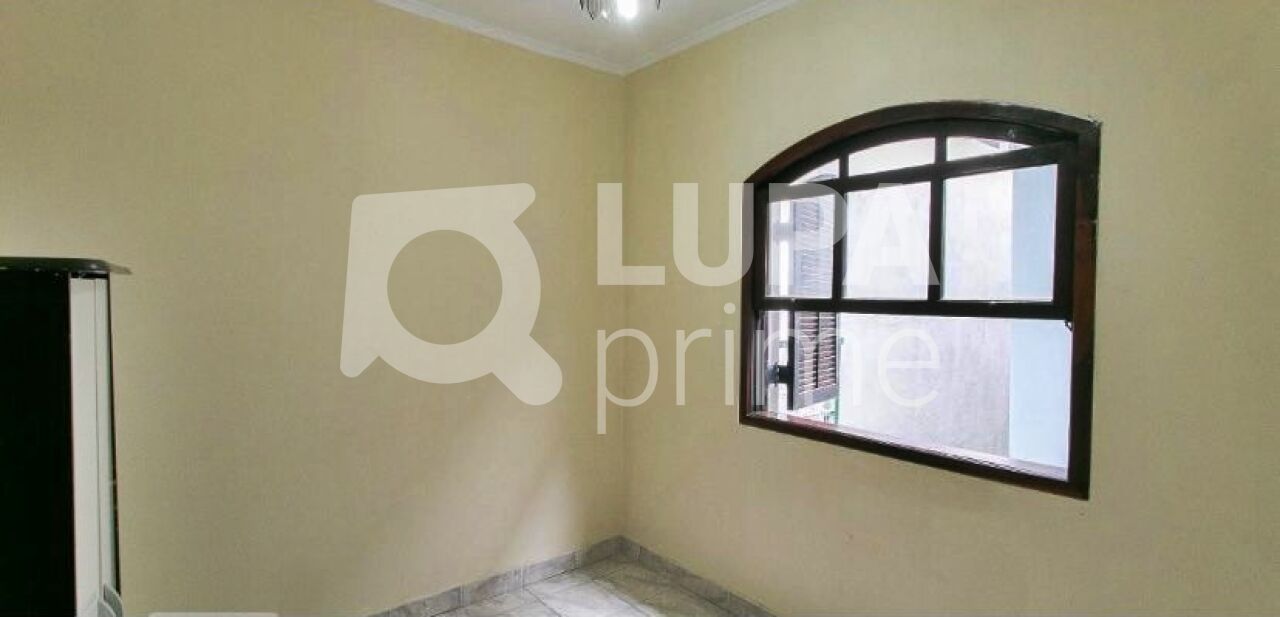 sobrado-venda-sao-paulo-tatuape-3dormitorios-3suites-2vagas-212m2-LM28692