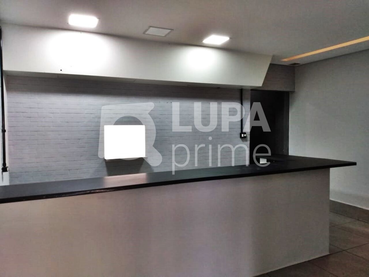 Loja-Salão para alugar, 200m² - Foto 4